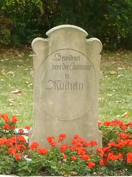 Denkmal für die Gefallenen aus dem Jahr im Stadtpark in Mücheln im Saalekreis
