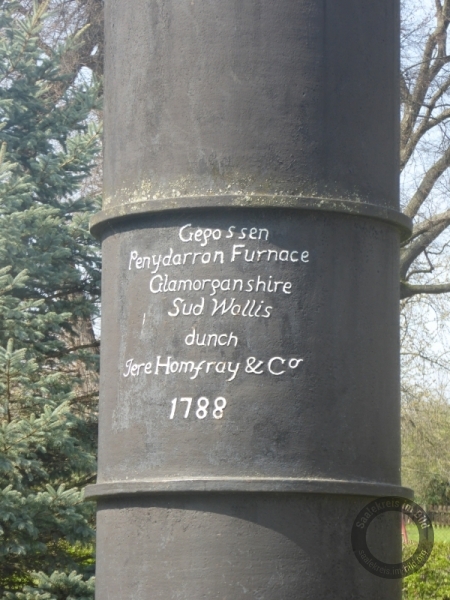 Denkmal für die erste deutschen Dampfmaschine in Löbejün im Saalekreis