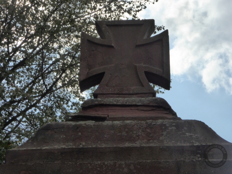 Kriegerdenkmal (Erster Weltkrieg) in Drehlitz im Saalekreis