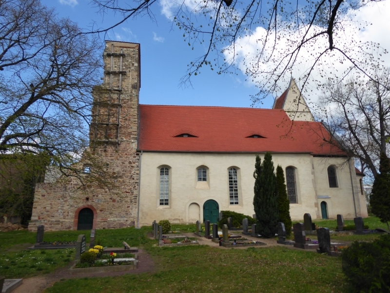 Dorfkirche St. Petrus in Osmünde (Kabelsketal) im Saalekreis