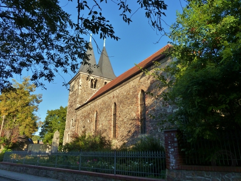 Kirche St. Michael in Brachstedt (Petersberg)