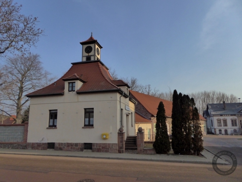 Gutshof in Wallwitz (Petersberg) im Saalekreis
