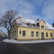 Altes Gasthaus in Röglitz (Schkopau) im Saalekreis