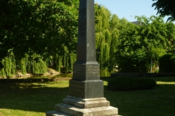 Kriegerdenkmal (Erster und Zweiter Weltkrieg) in Landgrafroda im Saalekreis