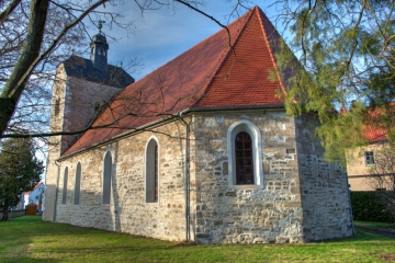 Evangelische Dorfkirche in Neukirchen (Hohenweiden) im Saalekreis
